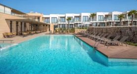 Escapada 4 noches a Menorca desde Barcelona Hotel 4 estrellas desayuno y vuelos incluidos