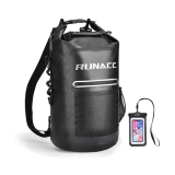 Mochila impermeable con capacidad de 12L.